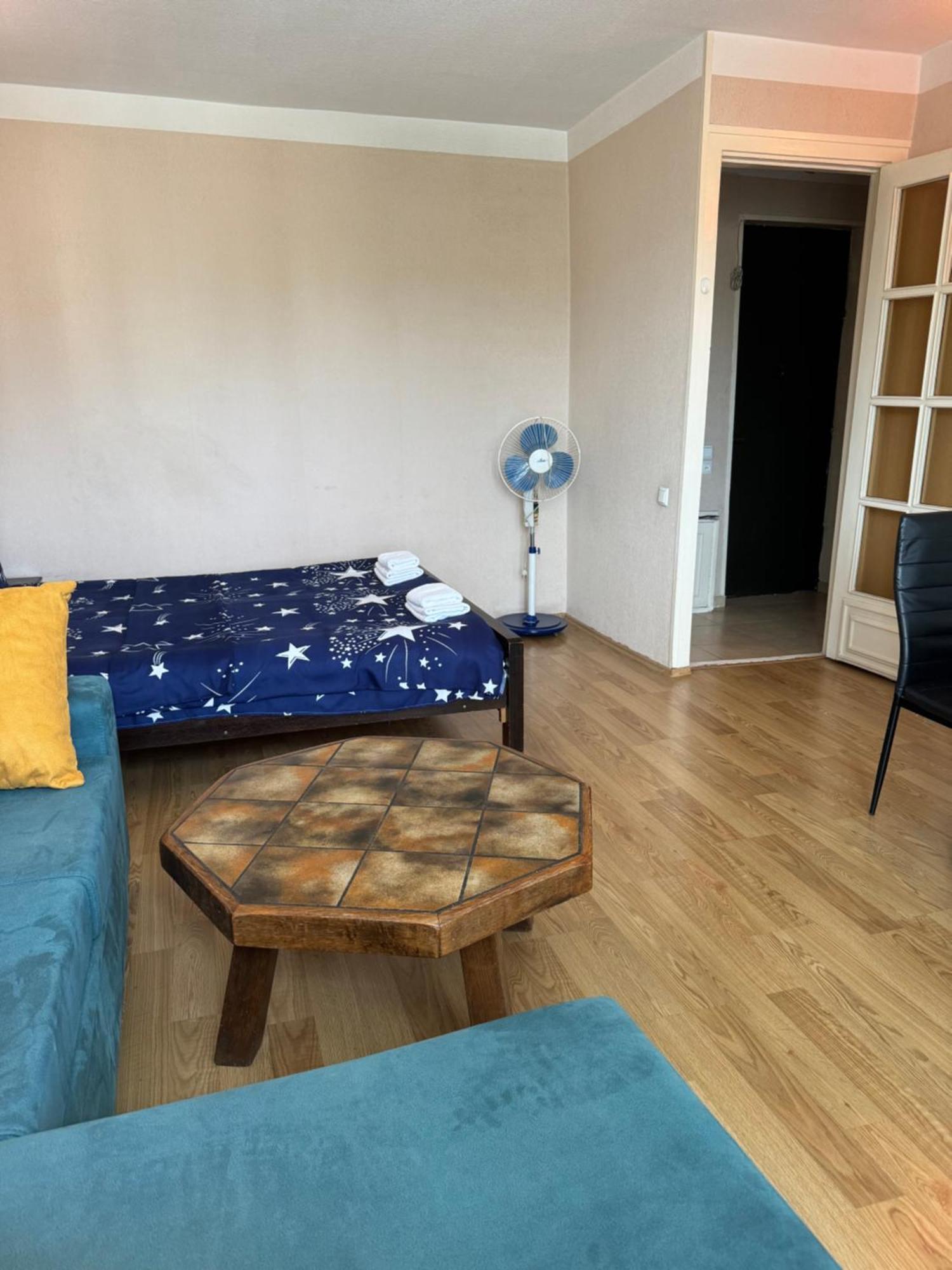 Cozy Apartment With Balcony Тбилиси Экстерьер фото